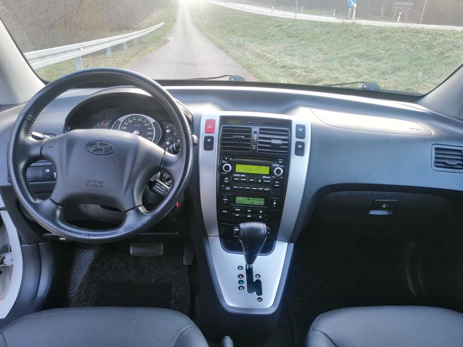 Hundai Tucson/2,0crdi/Automat/skóra/super stan/