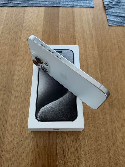 Iphone 15 pro 87%