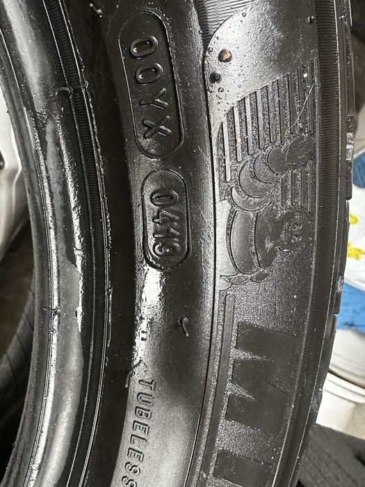 Michelin alpine 5 235/50/19