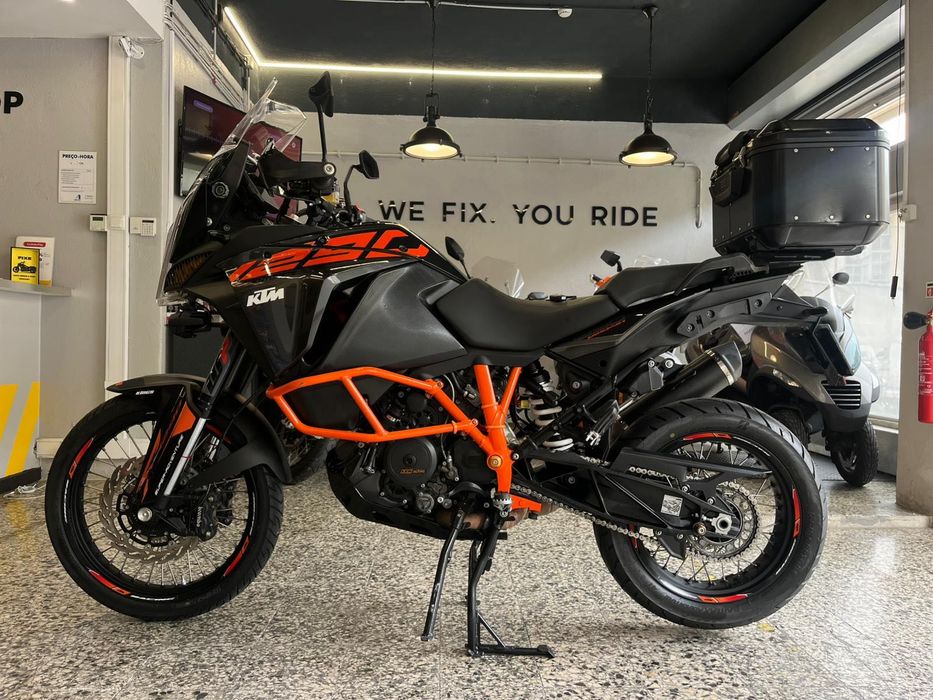 KTM 1290 Super Adventure S  Irrepreensível.  Revisão dos 30000 Kms efectuada. TeckPack