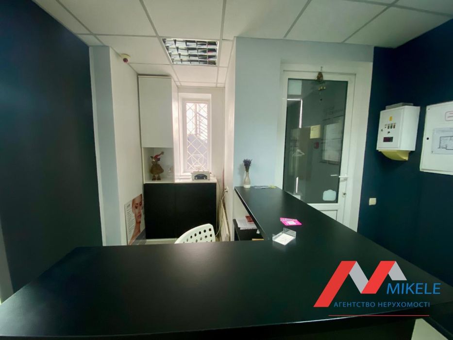 Оренда Масажний кабінет місце Перукаря Манікюру Ахматова 13 м Позняки