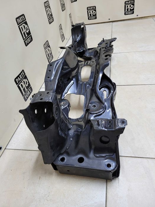 Підрамник передній подрамник Subaru Forester SL 2024 2025 2026