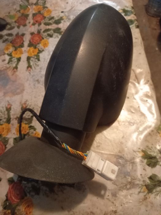 Зеркало Рено логан ліве