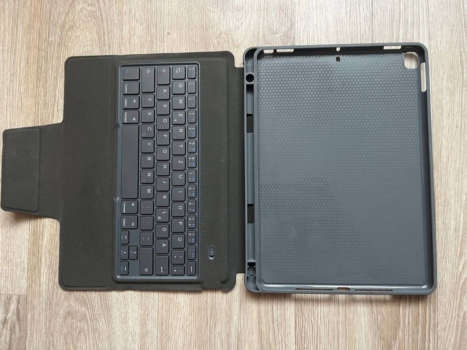 Чехол-клавіатура DEQSTER для iPad 10.2" (7/8/9 покоління)