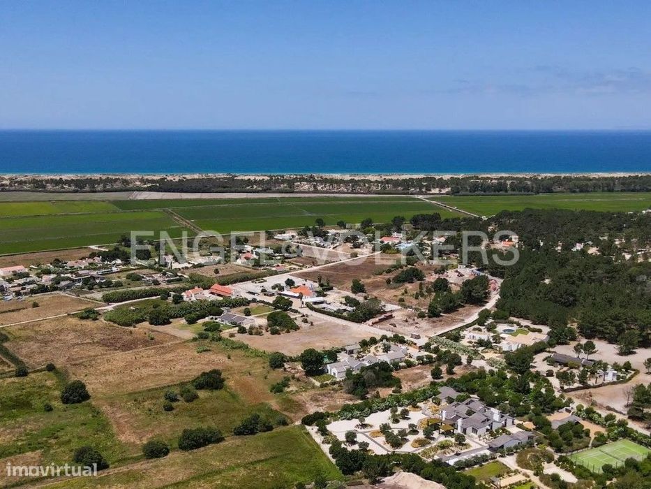 Lote Exclusivo nos Brejos da Carregueira