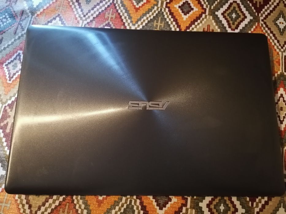Продам ноутбук Asus R510CC