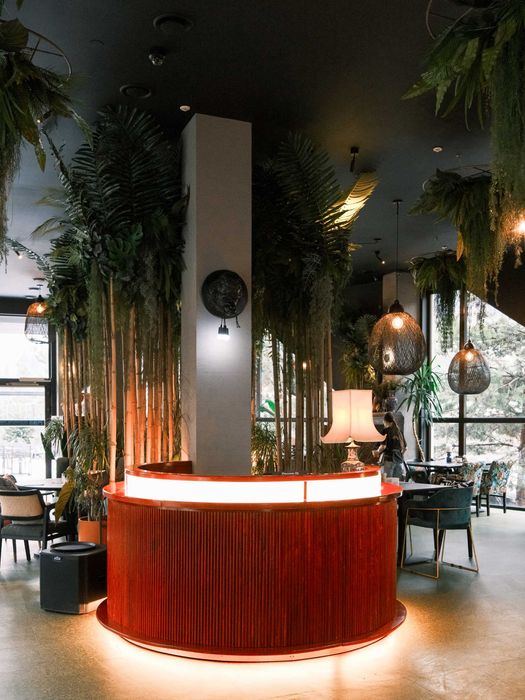 Продаж ресторану Asia Garden