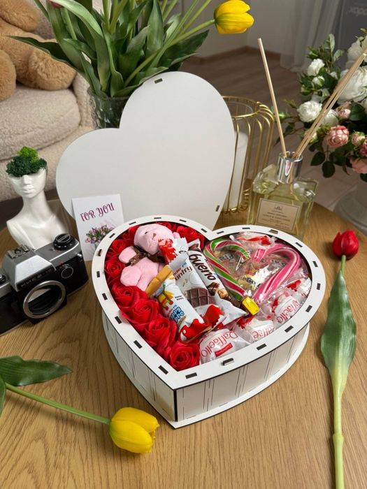 Подарунковий шоколадний бокс Kinder – солодкий сюрприз для близьких