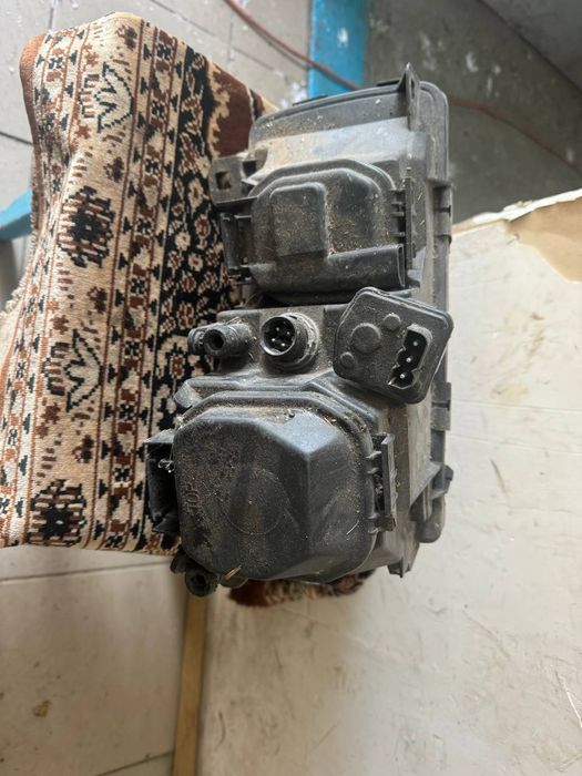 Фара bmw e36 сідан