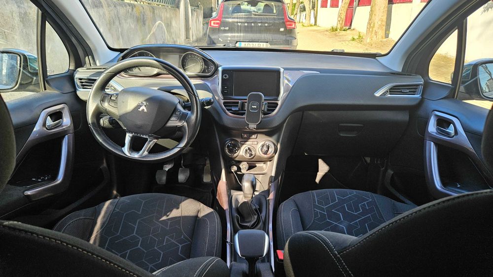 Peugeot 2008 1.2 PureTech