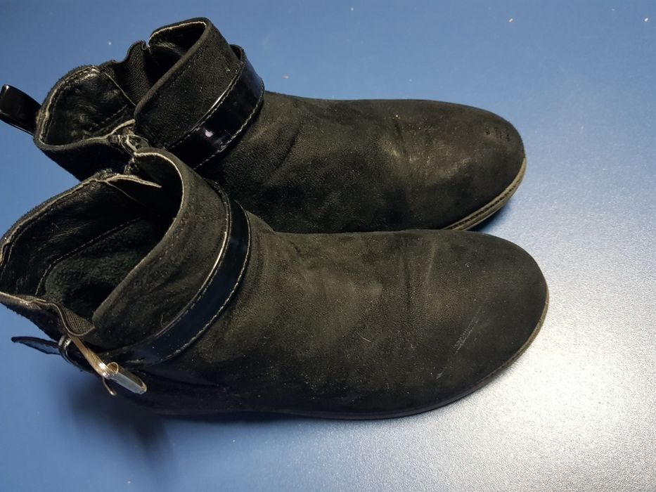Botas de camurça pretas n32