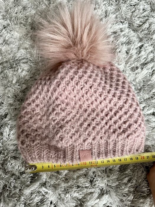 4F czapka zimowa damska M ekstra z pomponem