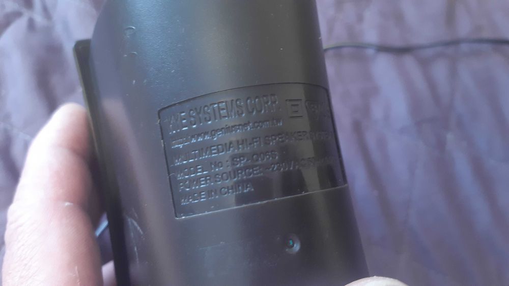 Колонки  компьютерные.10 вт. Бу.