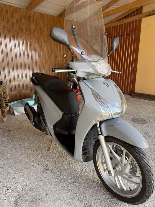 Продаю Honda sh 150 2014