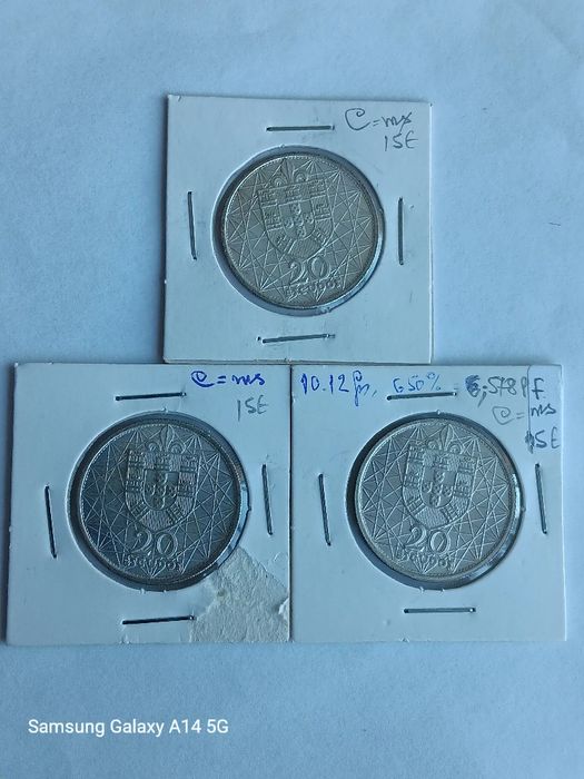 3 moedas de prata de 20 escudos de 1966