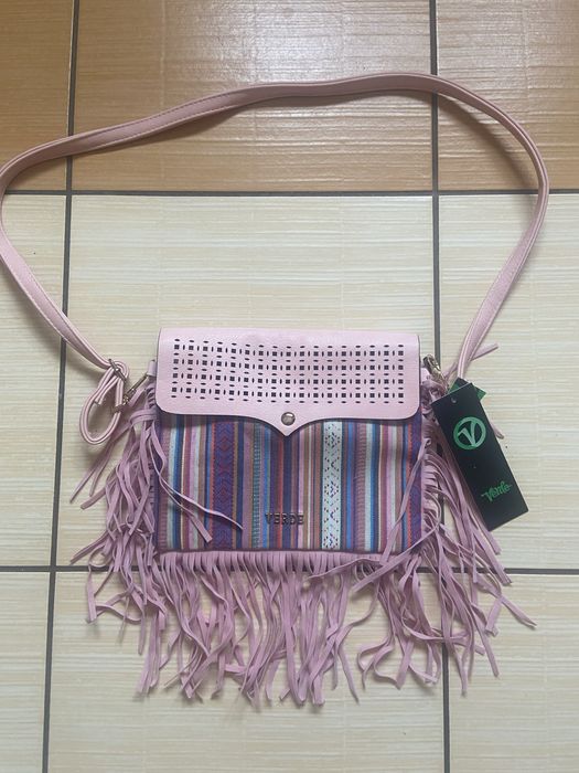 Torebka z frędzlami różowa