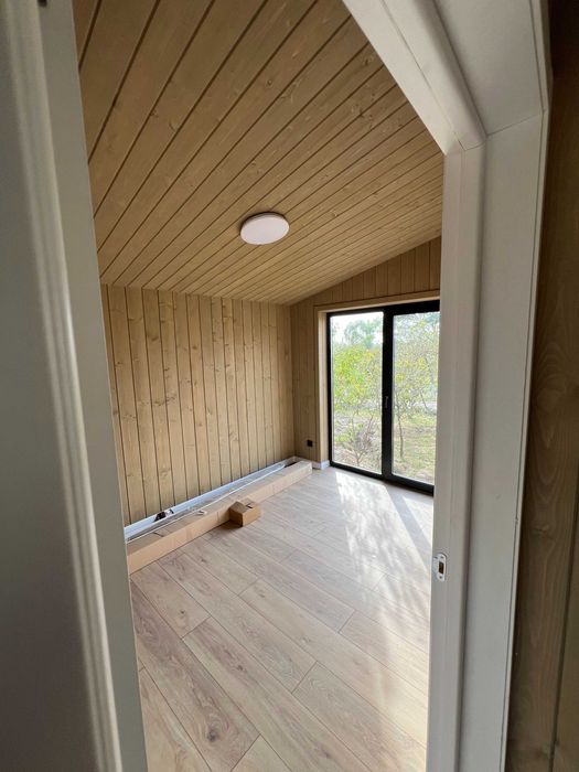 Каркасний будинок 52 м2 з терасою. Фундамент та меблі під ключ