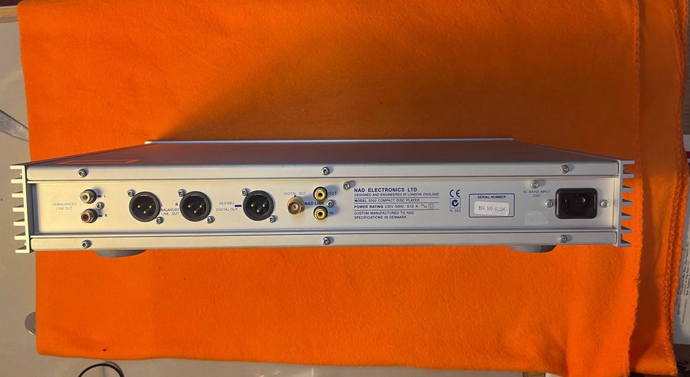 Leitor de CD NAD S500 - para audiófilos