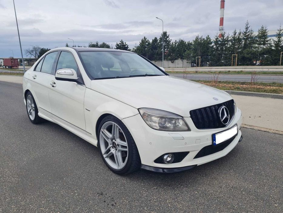 Mercedes-Benz W204 c-klasa AMG 2.2cdi 170KM automat tempomat nawigacja alu 18"