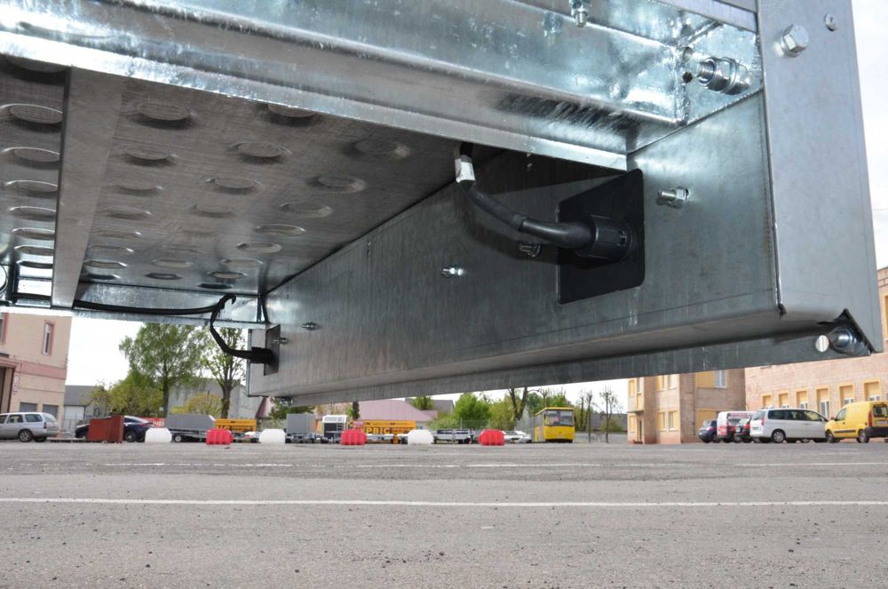 Надлегкий легковий причіп Еней