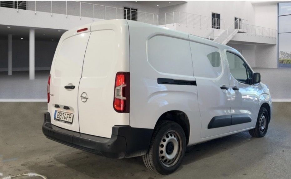 Opel Combo Longa 1.5 CDTI 102 cv 2023 Nacional com Iva no Preço !