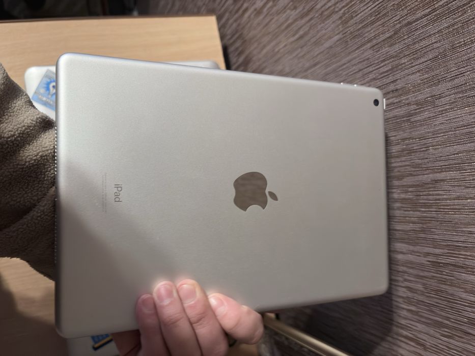Ipad 9 64gb WI - FI