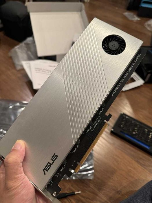 2X Samsung 990 Pro 4TB SSD nVme = 8TB RAID 0 + ASUS HYPER M.2 GEN 4 GW