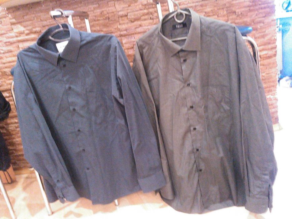 Сорочка чоловіча, стан ідеальний,якісні. 2шт.Мужская рубашка в идеале.