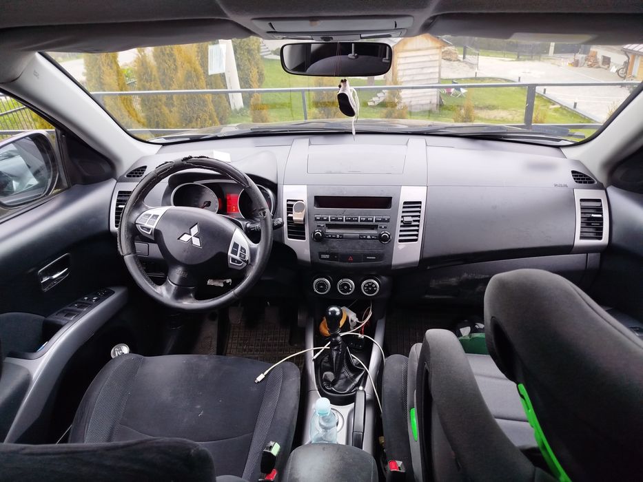 Mitsubishi Outlander 2 zamiana