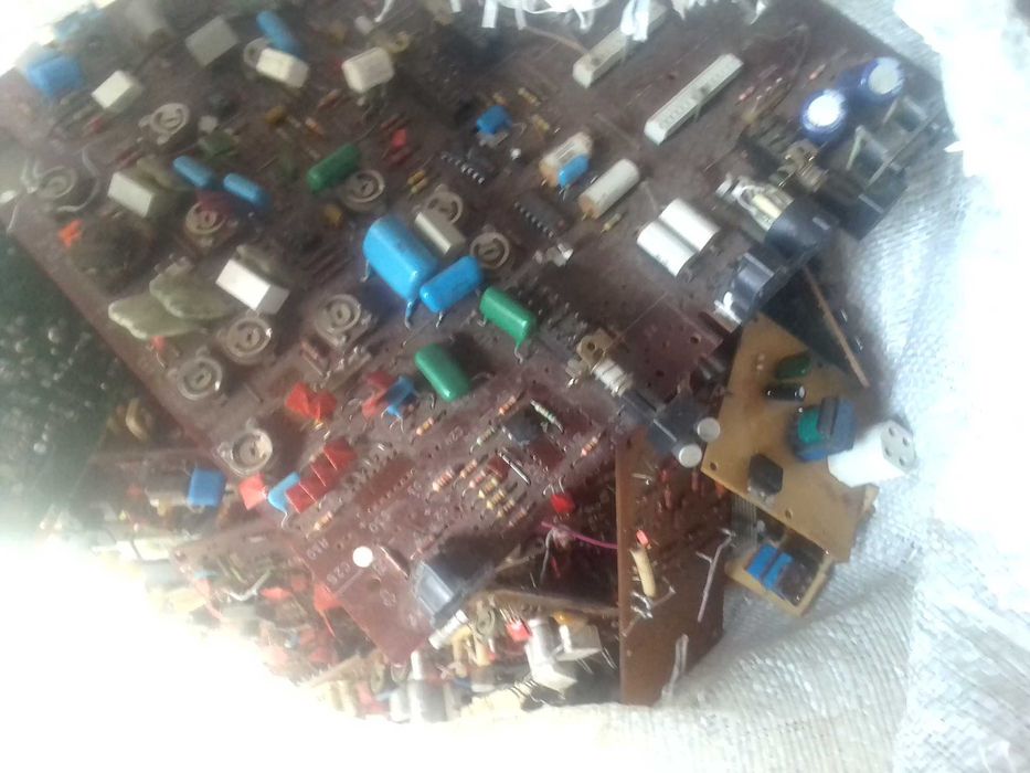 Плати на розборку