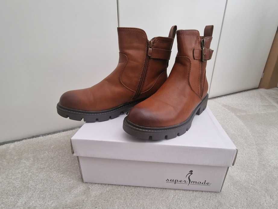 Ocieplane buty r.37 Camel