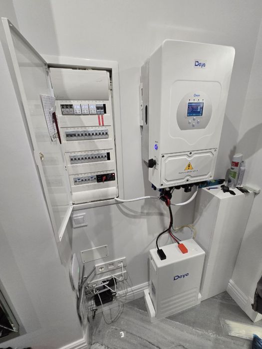 Продам DEYA 5/6кВт інвертор + LiFePO₄ батарея 5 кВт·год