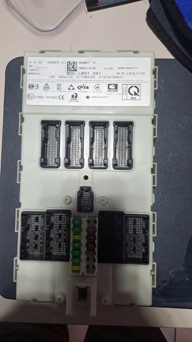 BDC MINI F54/56/60,BMW F40/48-5A0BB71-01