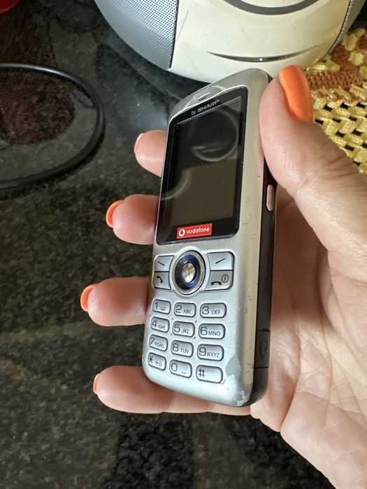 Telemovel Sharp GX15