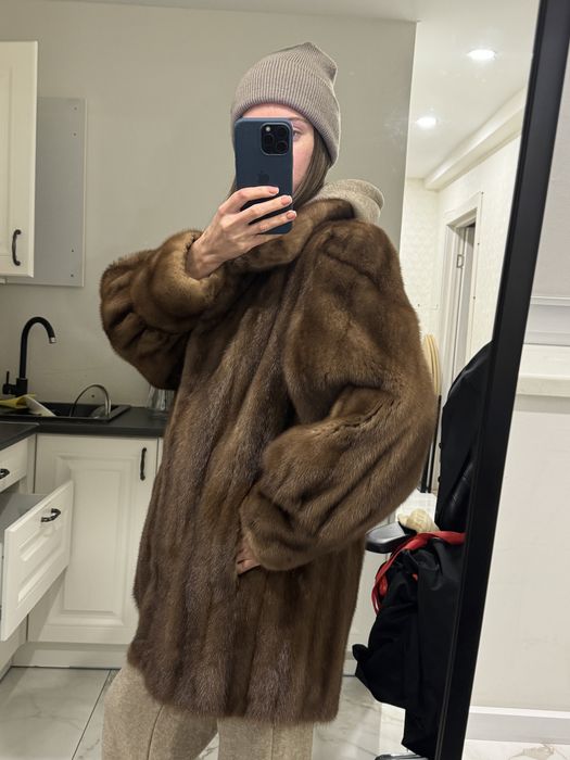 Шикарна норкова шуба 80см  Киев