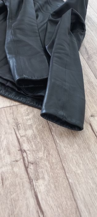 Куртка, піджак жіночий з натуральної шкіри