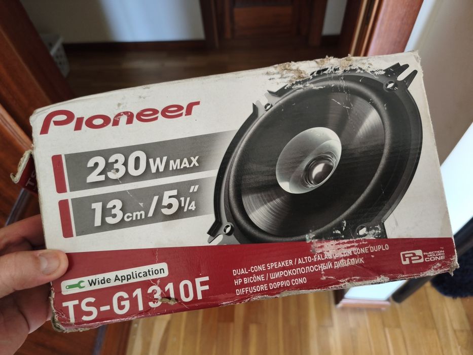 Vendo Auto-radio Pionner BT-09 e colunas