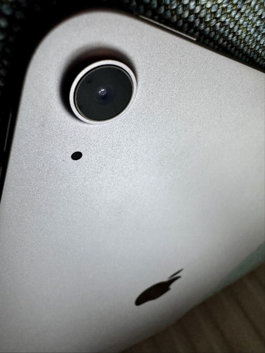 iPad Air 11” (M2) 2024 + Apple Pencil (USB-C) ideał, 100% baterii.