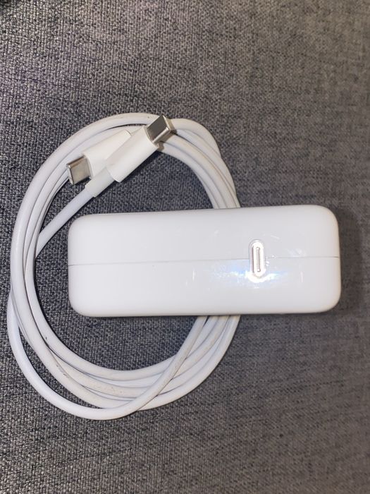 67W USB-C Apple64738221665154121