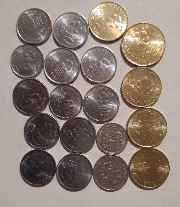Монеты разных стран мира.