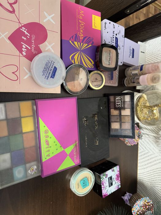 косметика- духи бу