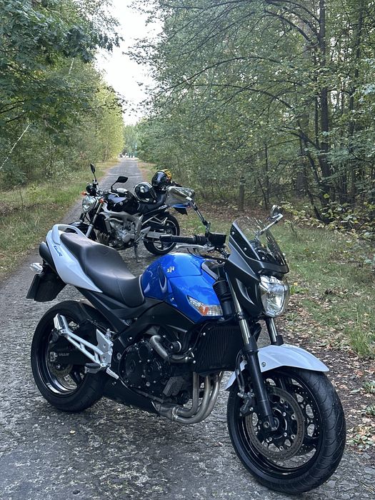 Suzuki gsr400 abs