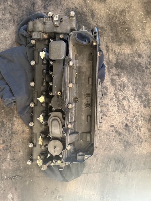 Głowica  BMW e60 m57