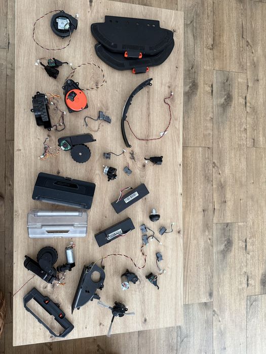 Stacja ładująca i inne części Xiaomi Robot Vacum