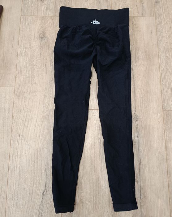 Legginsy Modelujące PUSH UP – Klasyczna Czerń – Rozmiar S/M