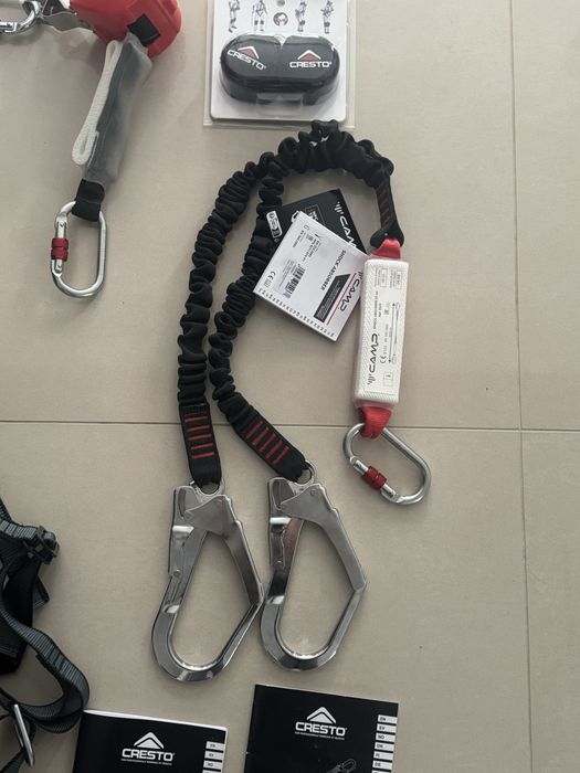 Zestaw do pracy na wysokości CRESTO – NOWY | Szelki + lonże + absorber