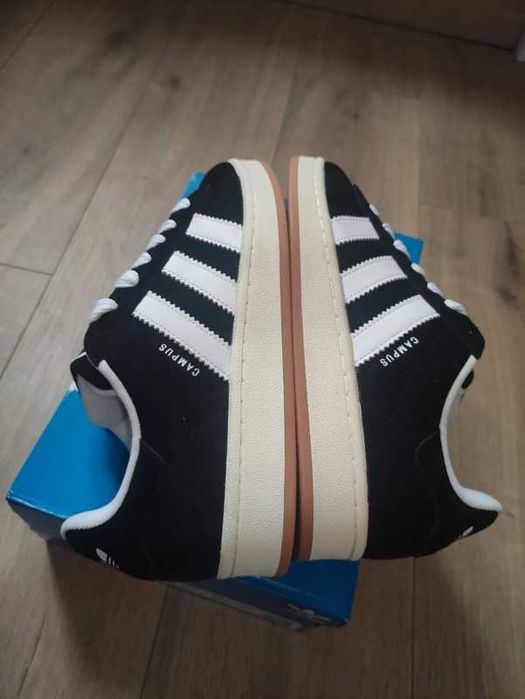 Buty sportowe adidas campus R.43