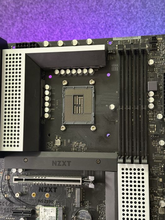 Гарантія! Топова матплата NZXT N5 Z690 WiFi D4 PCIe 5.0 s1700 Intel | TradeIn