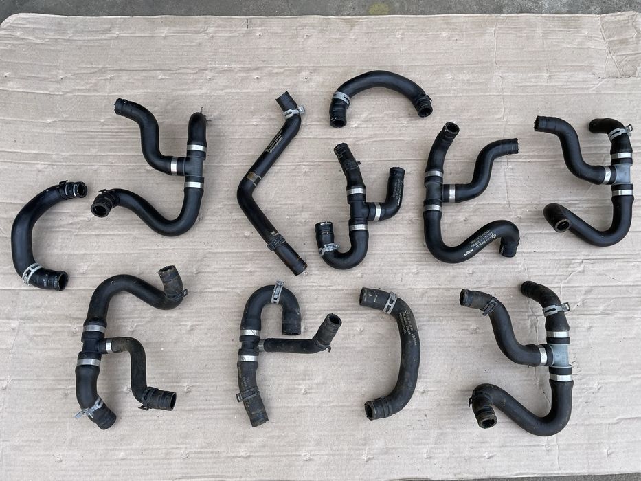 Патрубок шланги трубки тройник на VITO-VIANO W639