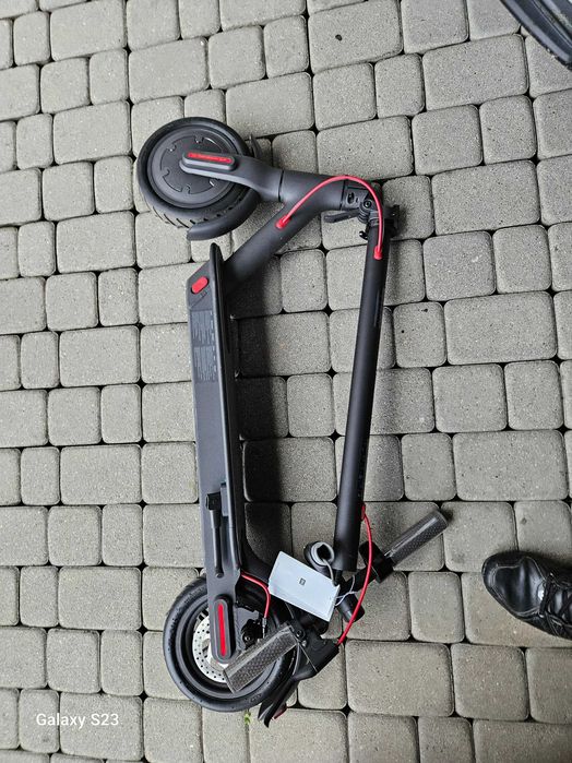 Hulajnoga elektryczna Xiaomi M365.